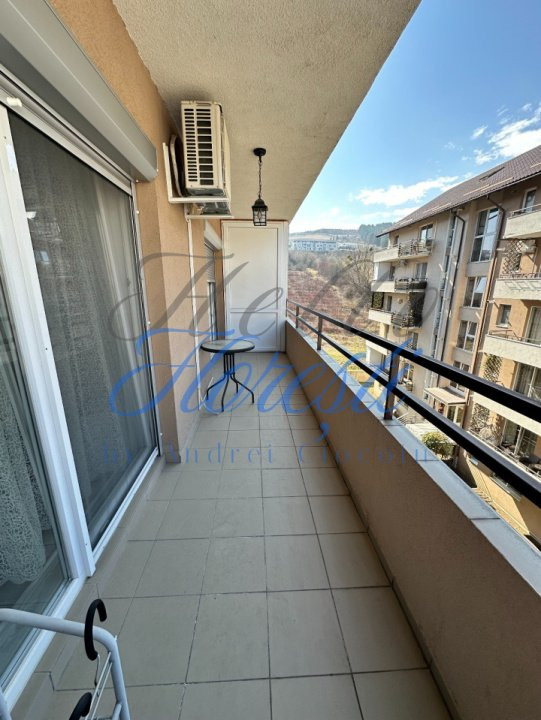 Apartament 3 camere 70mp, Zona Vivo