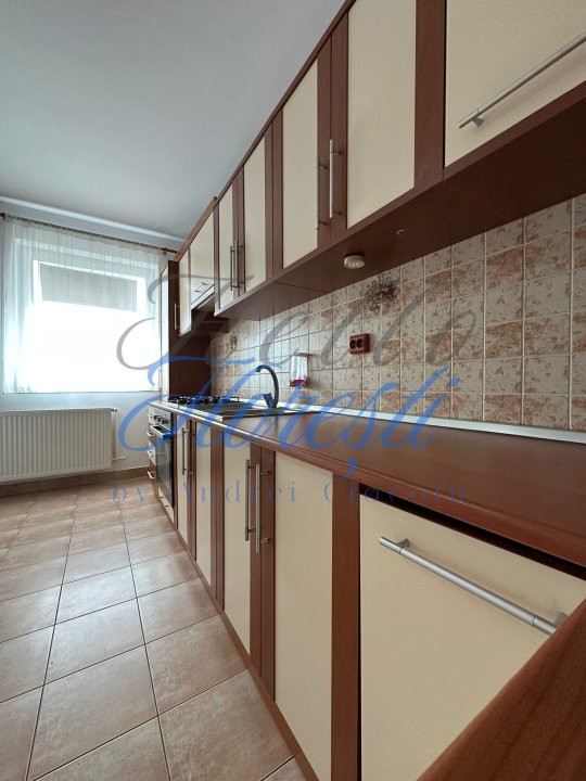 Apartament 2 camere 58mp, zona Florilor
