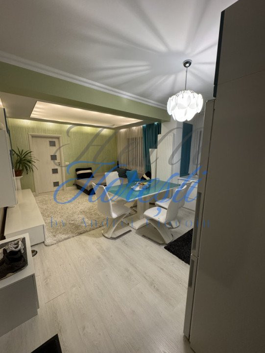 Apartament 3 camere, 64 mp, zona Subcetate