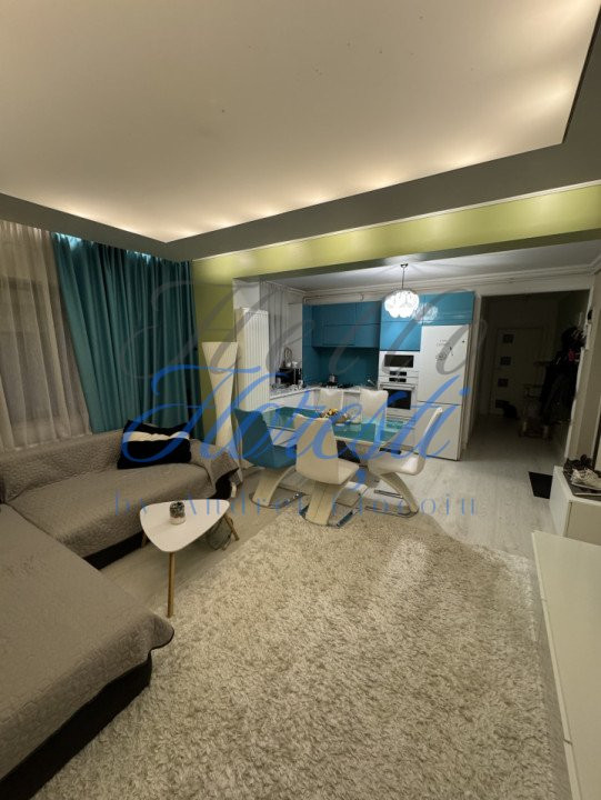 Apartament 3 camere, 64 mp, zona Subcetate