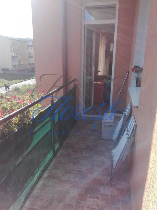 Apartament 2 camere 60mp, zona Eroilor
