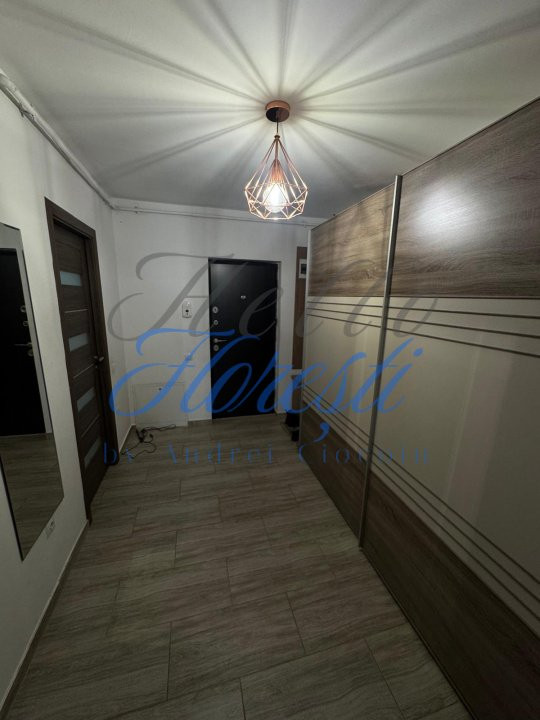 Apartament 2 camere 41mp, Zona Eroilor