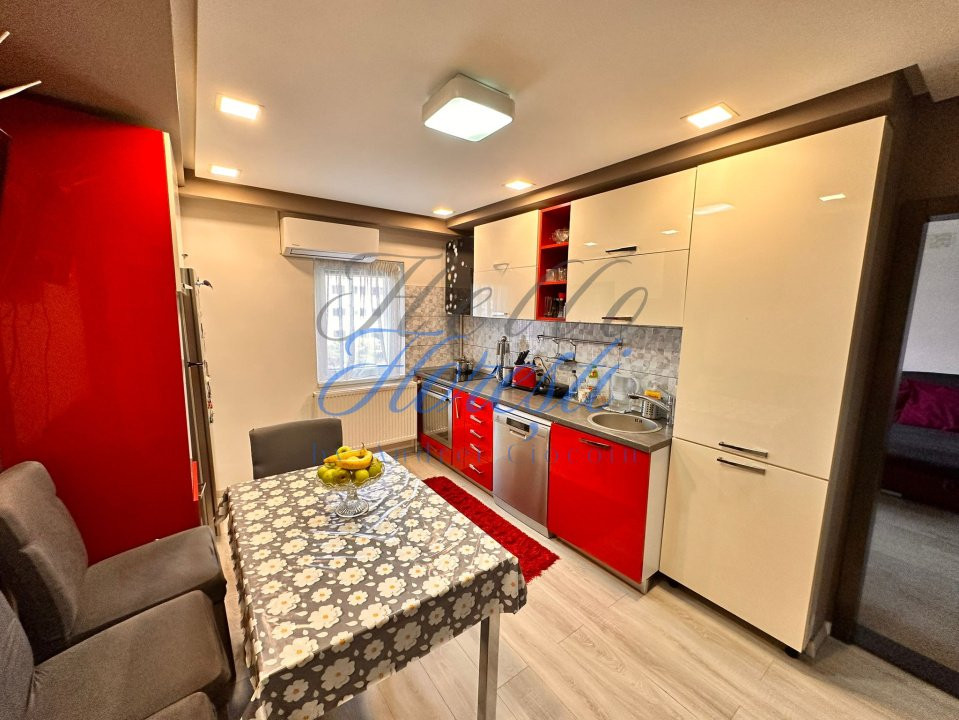 Apartament 4 camere 82mp, zona Manastur