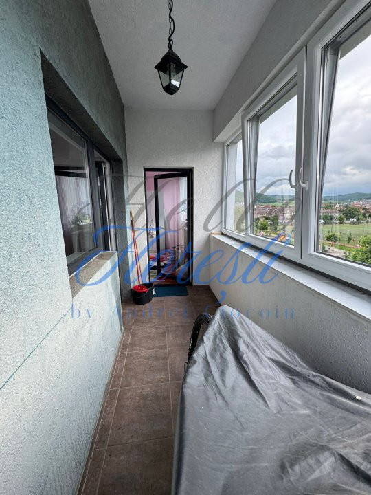 Apartament 3 camere 61mp, Zona Stadionului