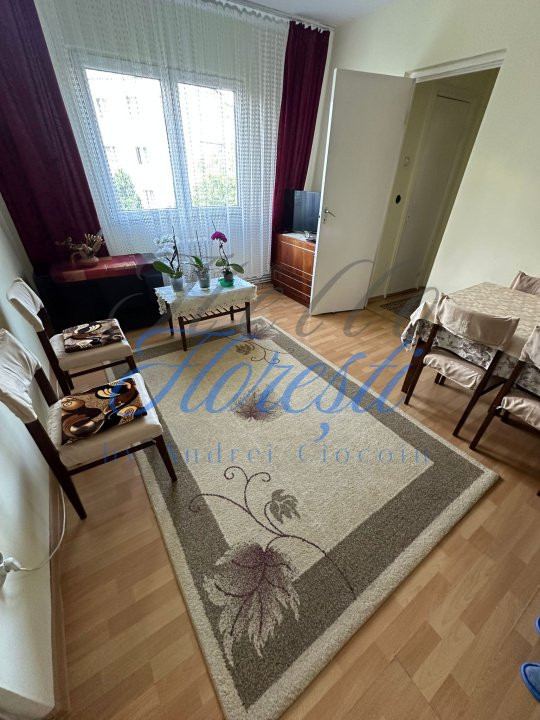 Apartament 3 camere 50mp, zona Manastur