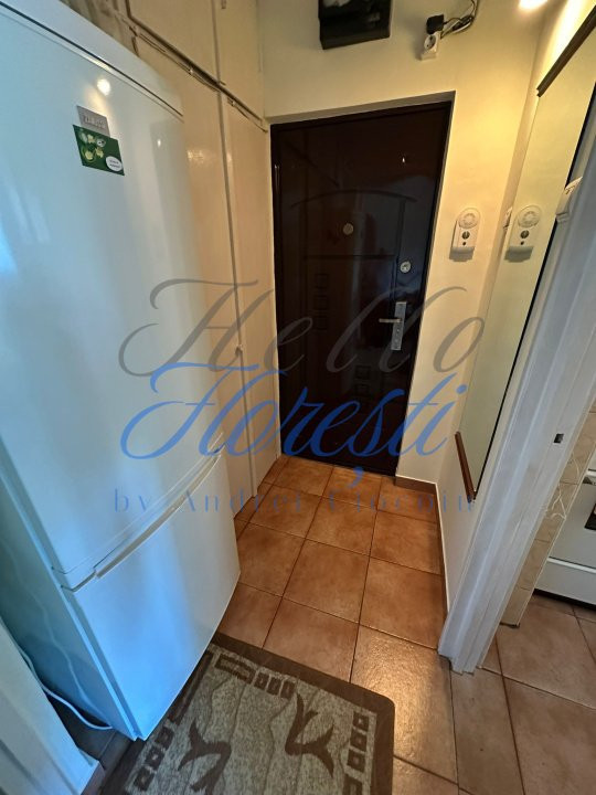 Apartament 3 camere 50mp, zona Manastur