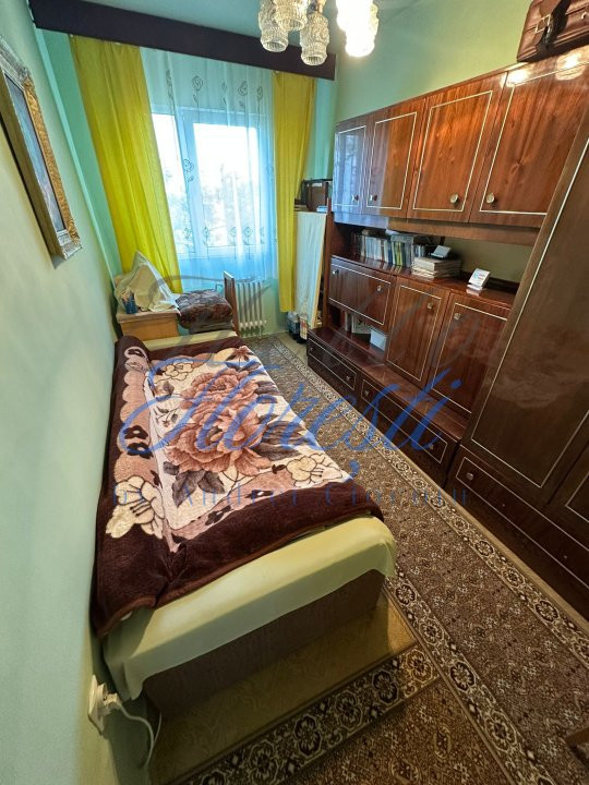 Apartament 3 camere 50mp, zona Manastur
