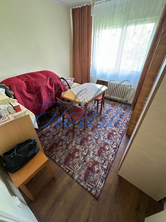 Apartament 3 camere 50mp, zona Manastur
