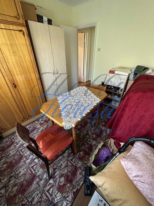 Apartament 3 camere 50mp, zona Manastur