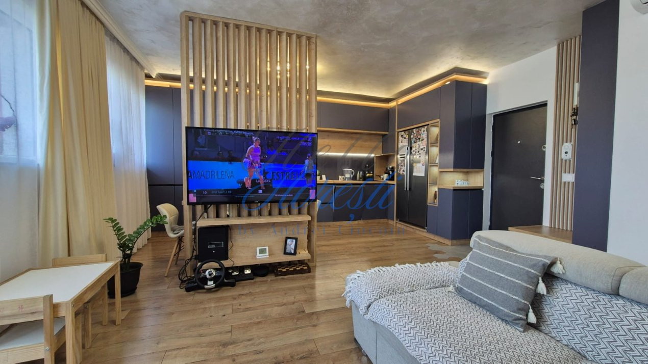 Apartament 3 camere UNICAT SU 57mp terasa 53mp,panouri fotovoltaice, zona Baciu