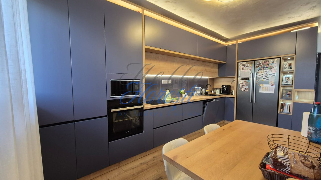 Apartament 3 camere UNICAT SU 57mp terasa 53mp,panouri fotovoltaice, zona Baciu