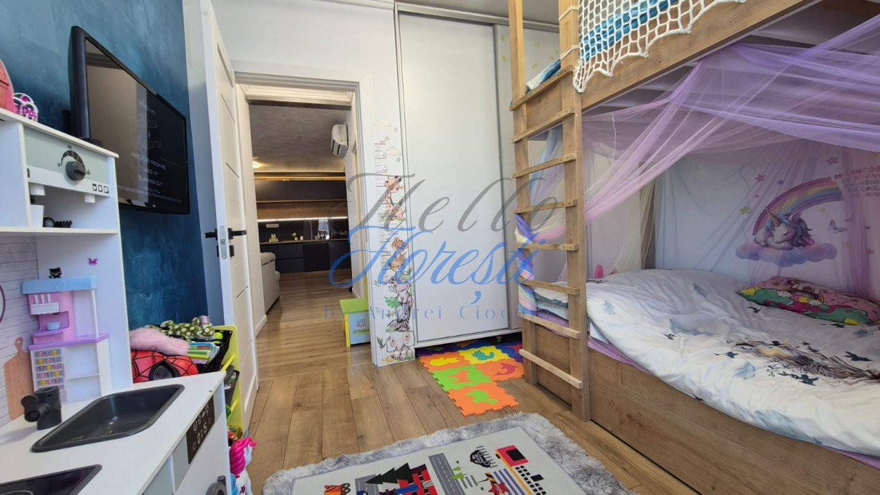 Apartament 3 camere UNICAT SU 57mp terasa 53mp,panouri fotovoltaice, zona Baciu