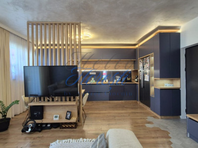Apartament 3 camere UNICAT SU 57mp terasa 53mp,panouri fotovoltaice, zona Baciu
