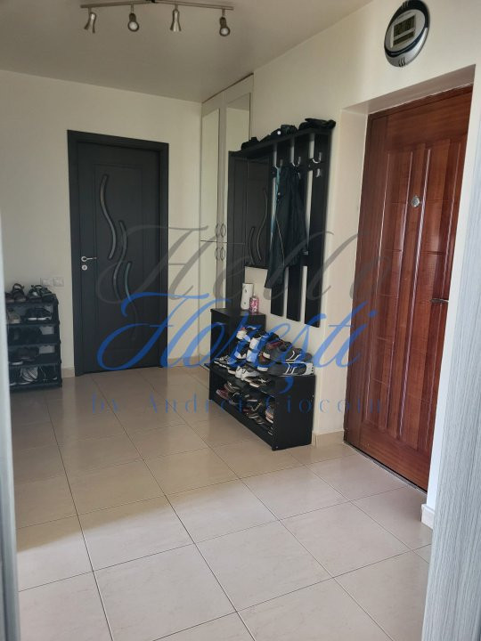Apartament 2 camere 61mp, zona Eroilor
