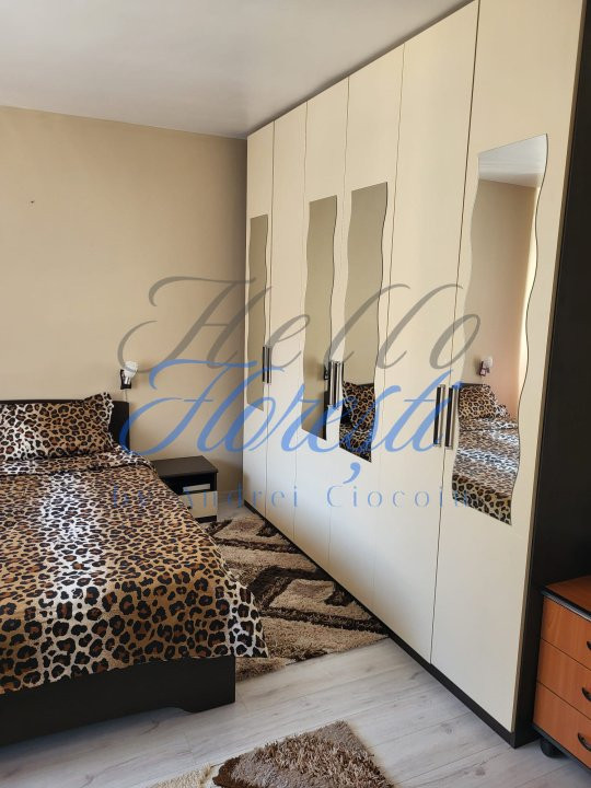 Apartament 2 camere 61mp, zona Eroilor