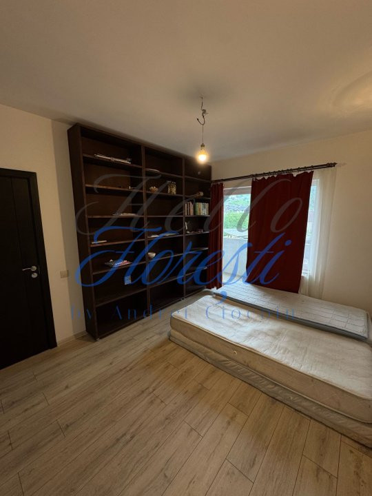 Apartament 3 camere 54mp, Zona Vivo
