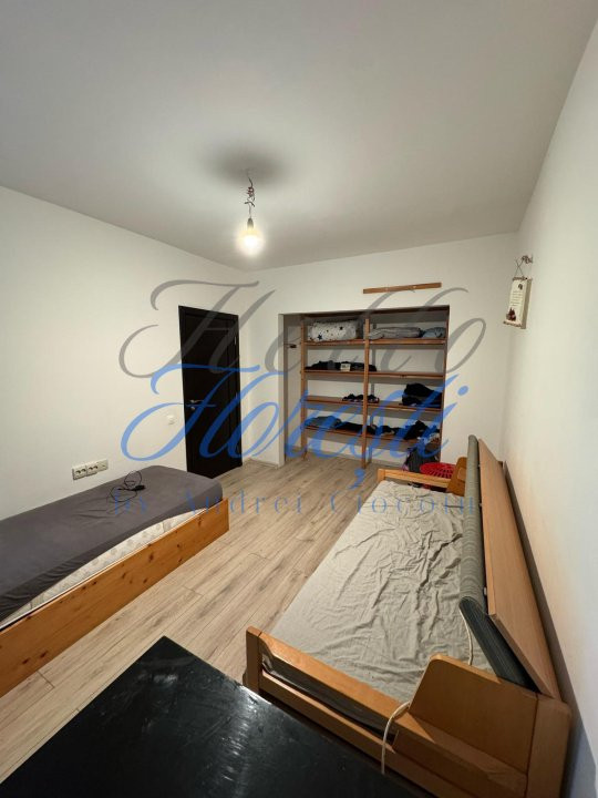 Apartament 3 camere 54mp, Zona Vivo