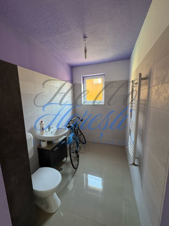 Apartament 2 camere, 38 mp, zona Florilor 