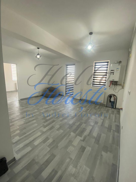 Apartament 3 camere 54mp, zona Sesul de sus