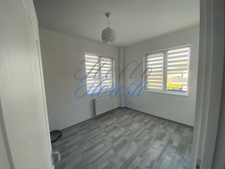 Apartament 3 camere 54mp, zona Sesul de sus