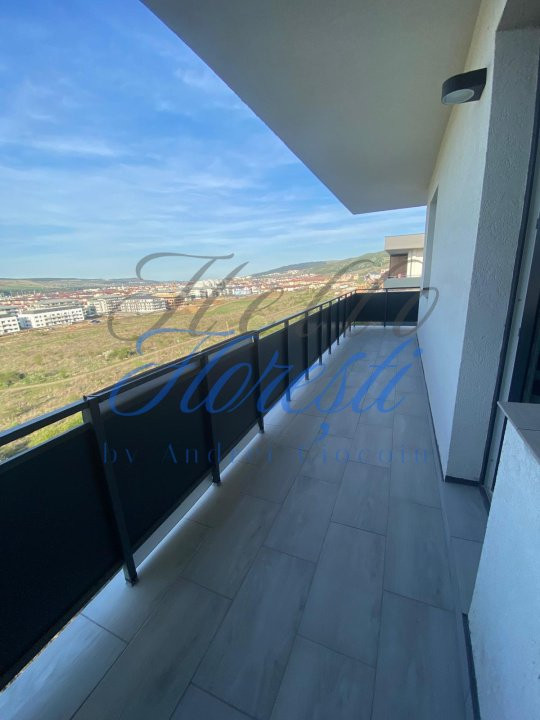 Apartament 3 camere 54mp, zona Sesul de sus
