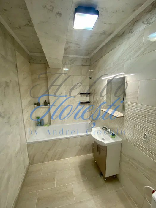 Apartament 3 camere 54mp, zona Sesul de sus
