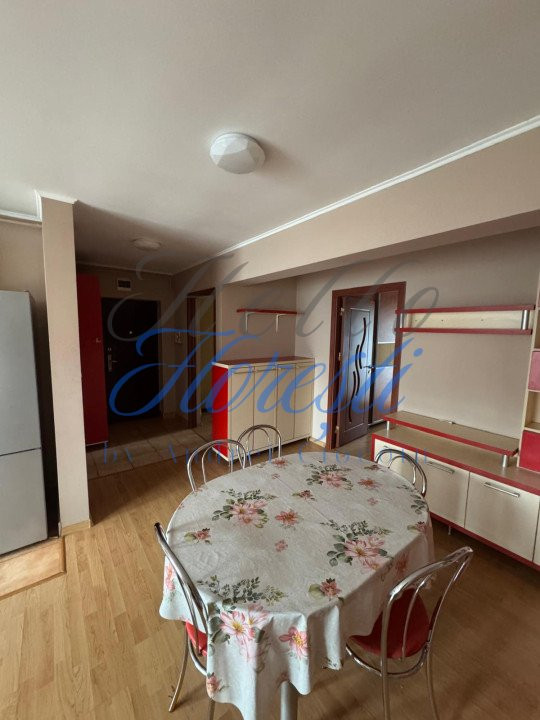 Apartament 3 camere, 54 mp, zona Subcetate