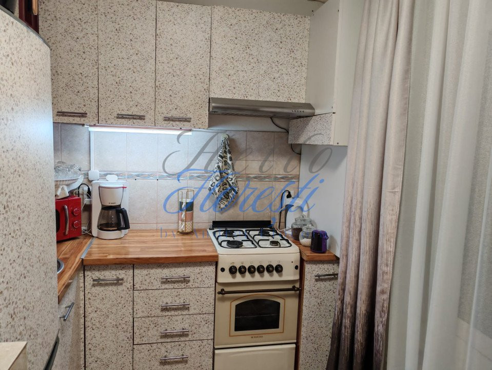 Apartament 2 camere, 42 mp, zona Stejarului
