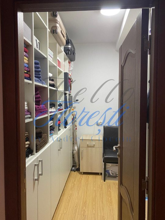 Apartament 4 camere, 90 mp, zona Stejarului