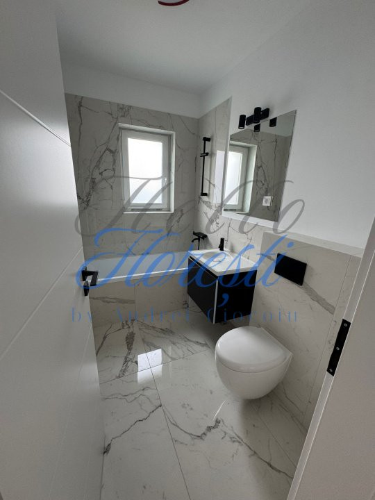 Apartament 3 camere, 68 mp, zona Oncos