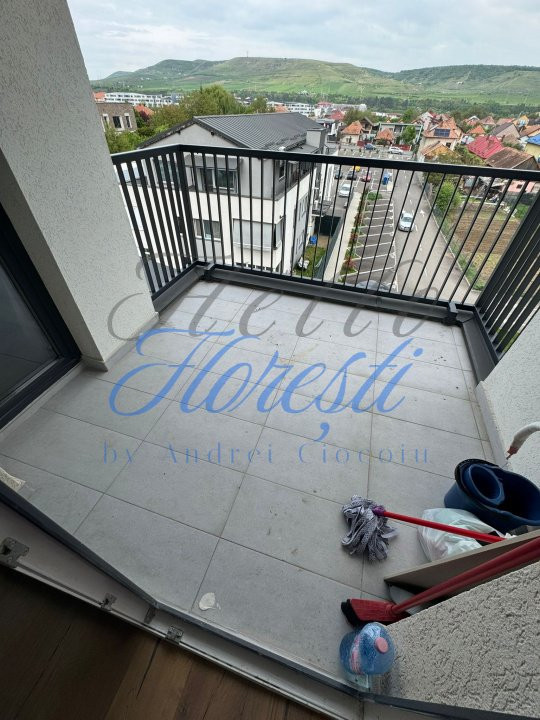 Apartament 3 camere, 68 mp, zona Oncos