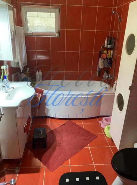 Apartament de 3 camere, 76 mp, in zona Cetatii