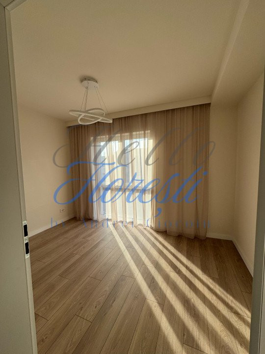 Casa însiruita, 4 camere, 80 mp, zona Tudor Vladimirescu 