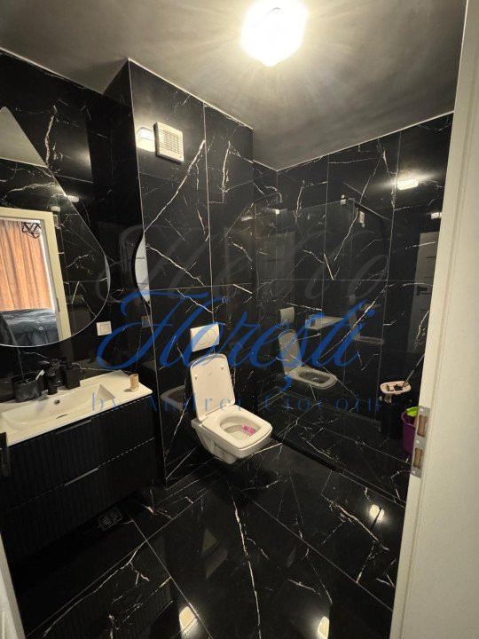 Apartament 3 camere cu terasa, 74 mp, zona Eroilor