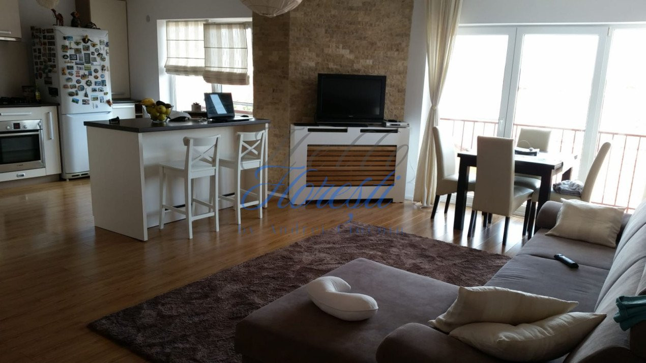Apartament 3 camere, 99 mp, zona Poligon