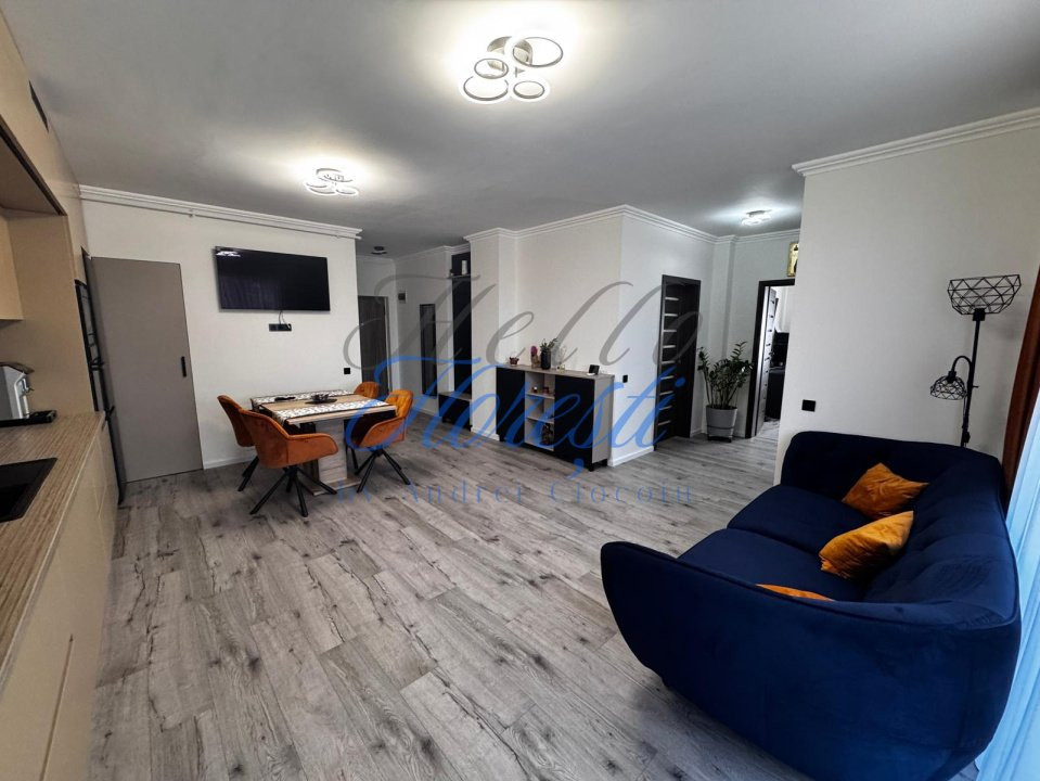 Apartament 3 camere, 72 mp, zona Parc Poligon