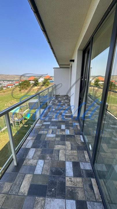Casa tip duplex, 120 mp, zona VIVO