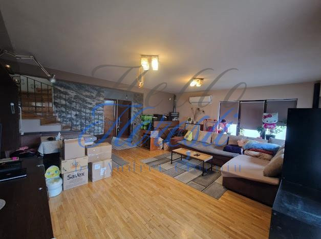Casa tip duplex, 180 mp, zona Gheorghe Doja