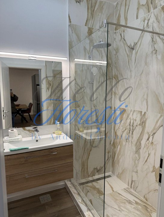 Apartament 2 camere, 56 mp, zona Eroilor 