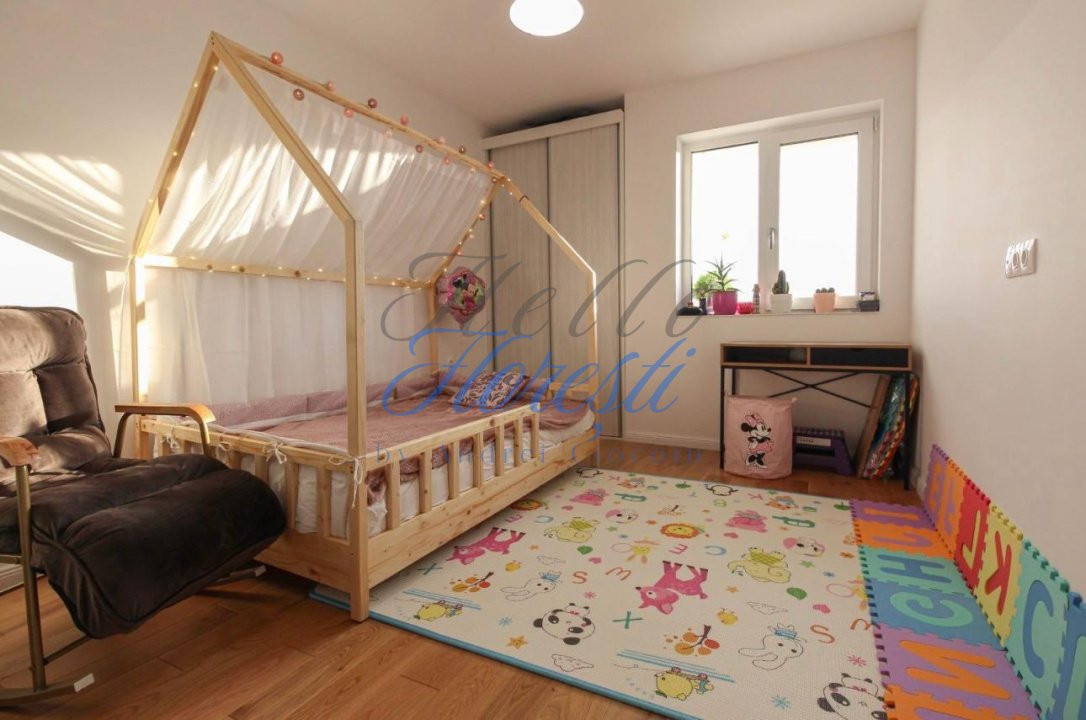 Apartament 3 camere, 72 mp, zona VIVO