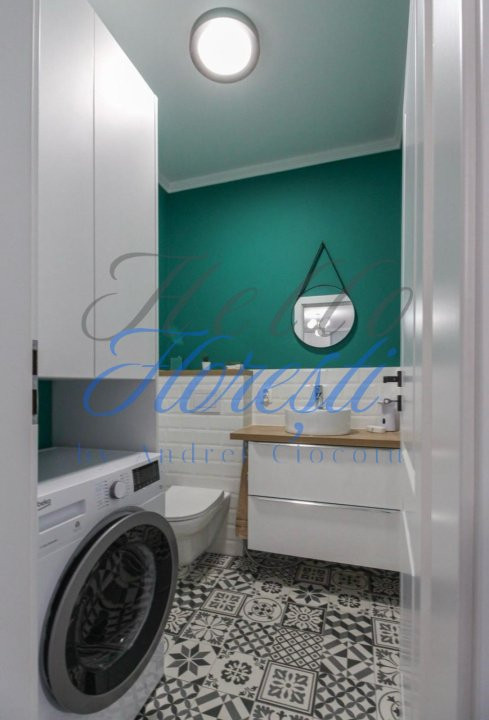 Apartament 3 camere, 72 mp, zona VIVO