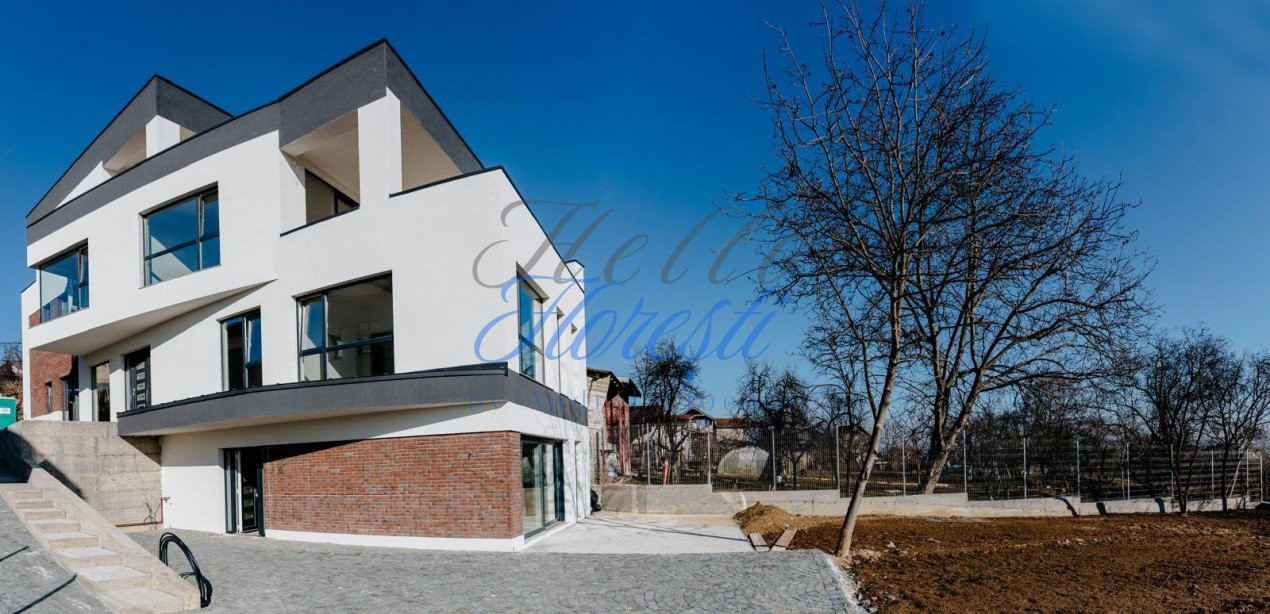 Casa moderna cu vedere panoramica si gradina generoasa - Dambul Rotund