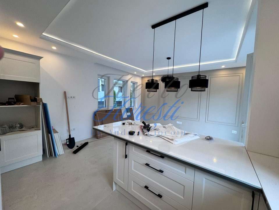 Duplex cu 4 camere   zona Urusagului 