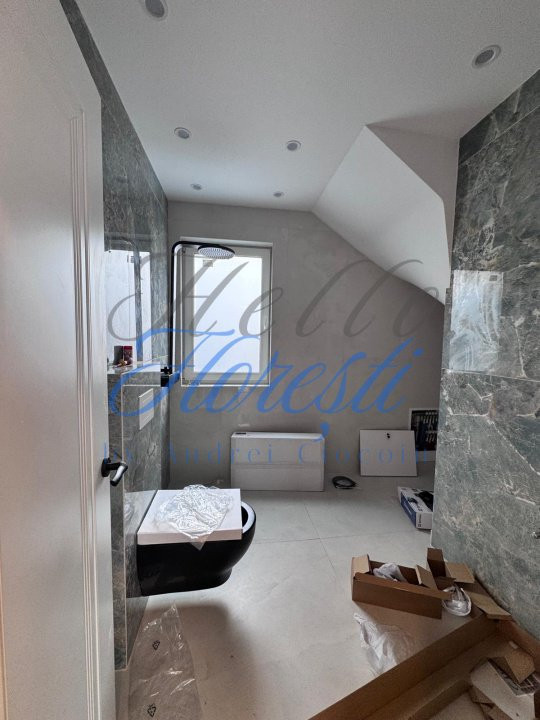 Duplex cu 4 camere   zona Urusagului 