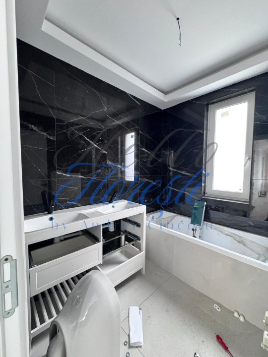 Duplex cu 4 camere   zona Urusagului 