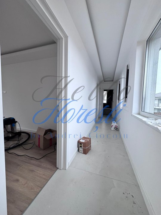 Duplex cu 4 camere   zona Urusagului 