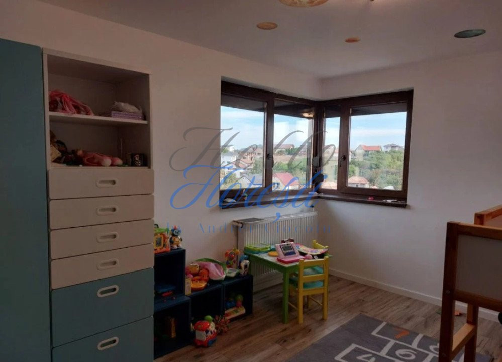 Casa individuala, 150 mp, 504 mp teren – Dezmir