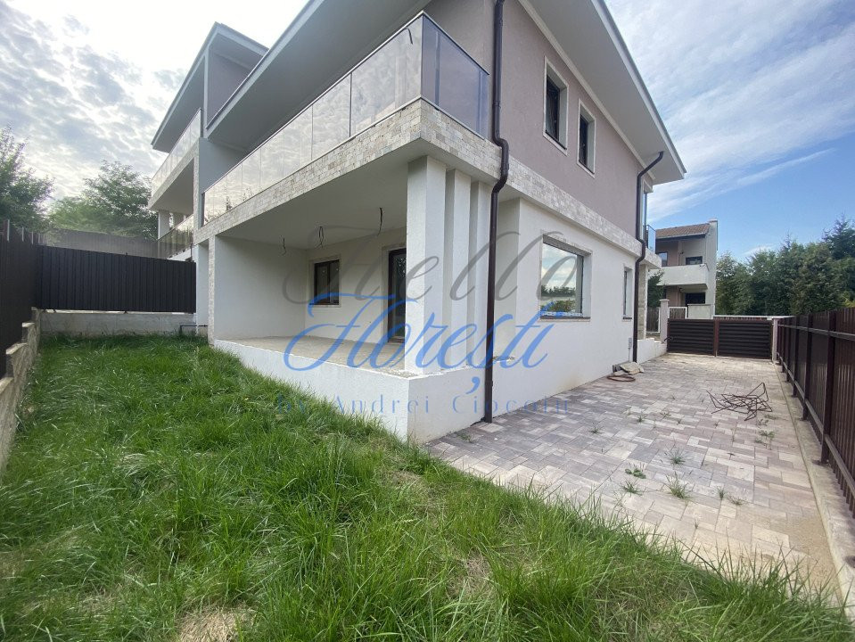 Casa cuplata, 160 mp utili, semifinisat, 2 parcari, zona Luna de Sus
