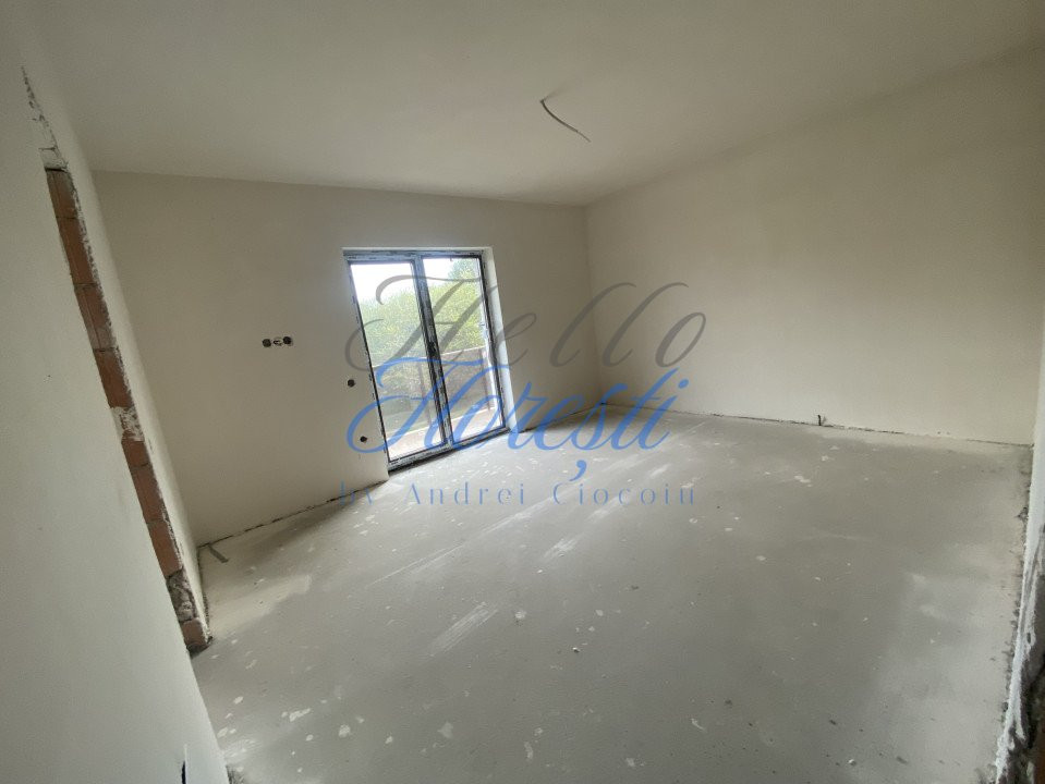 Casa cuplata, 160 mp utili, semifinisat, 2 parcari, zona Luna de Sus