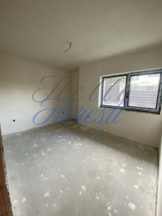 Casa cuplata, 160 mp utili, semifinisat, 2 parcari, zona Luna de Sus
